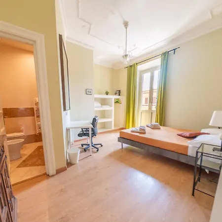 Apartmán Lovely 4-bedroom 30m Sangiovanni Metro *