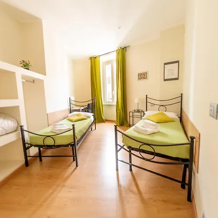 Lovely 4-bedroom 30m Sangiovanni Metro *