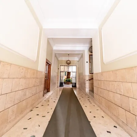 Lovely 4-bedroom 30m Sangiovanni Metro