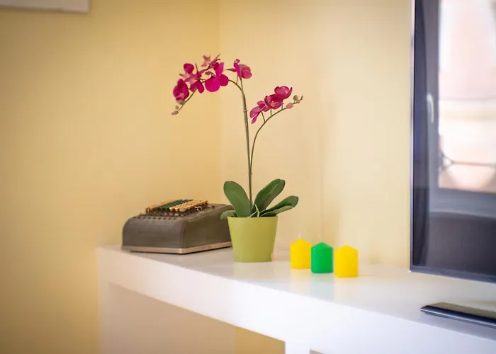 Lovely 4-bedroom 30m Sangiovanni Metro *