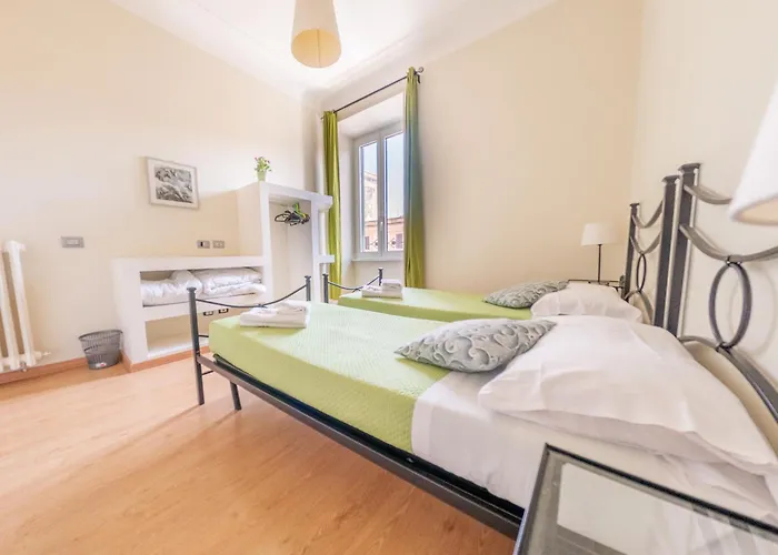 Apartamento Lovely 4-bedroom 30m Sangiovanni Metro Roma